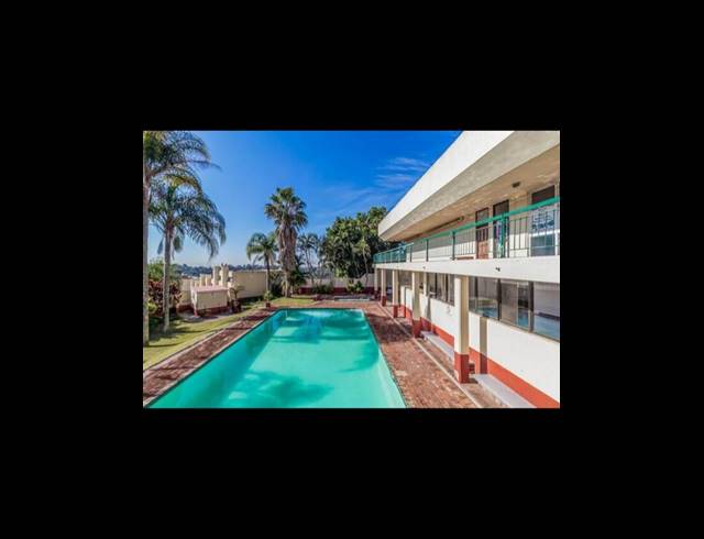 2 BEDROOM DUPLEX FOR SALE IN PARADISE VALLEY